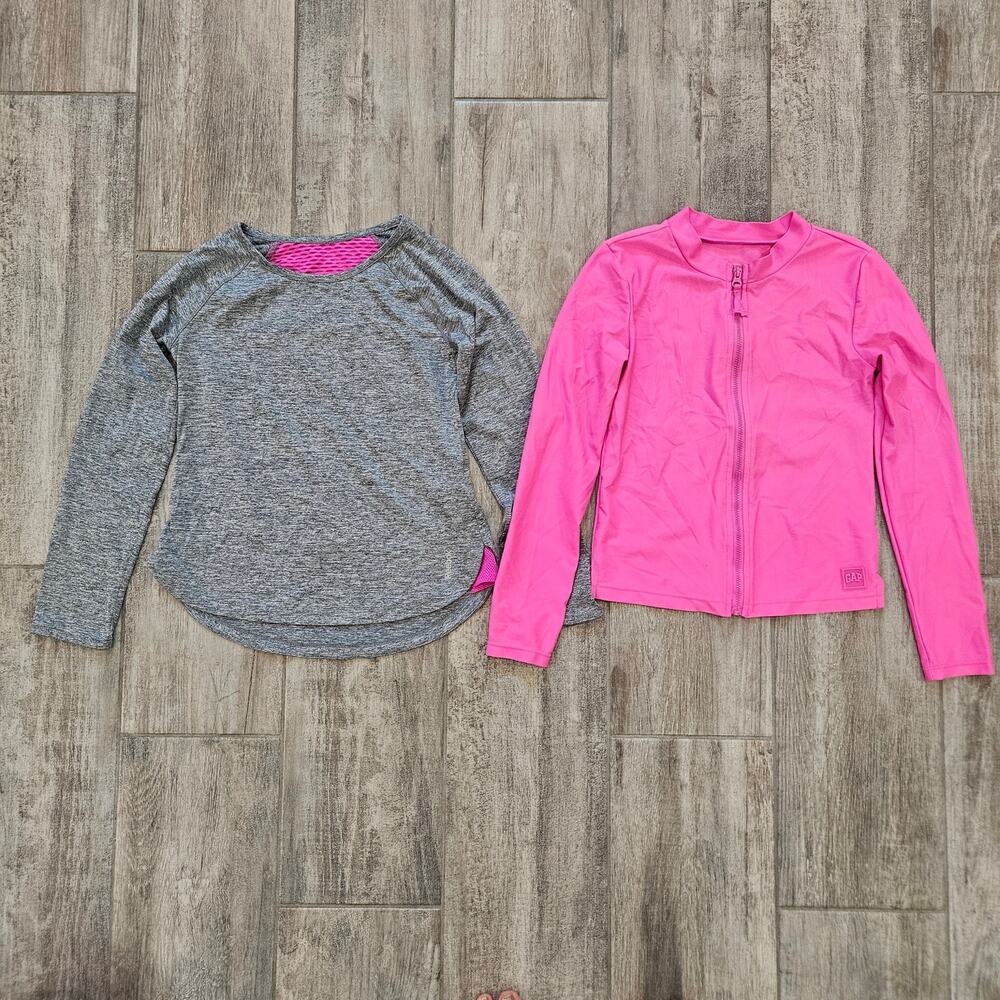 Girls Activewear Tops Lot of 2 Size‎ 8 Reebok GAP Long Sleeve Athleisure Sporty